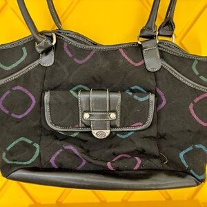 Black hand bag - still in really good condition!